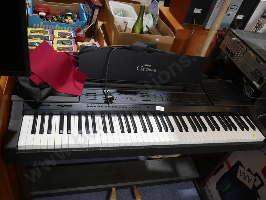 Yamaha electric piano Image 1++