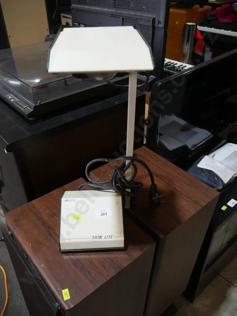 Task light Image 1++