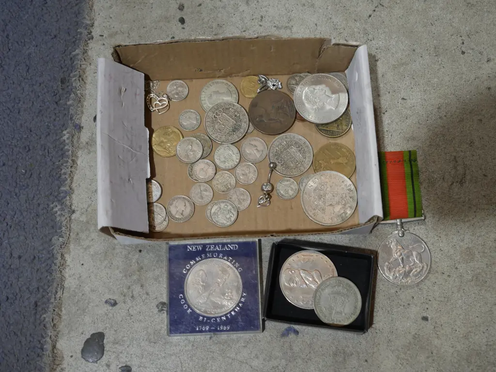 Coins and a medal Image 1++