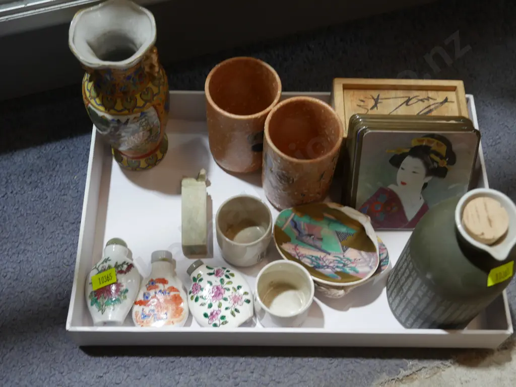 Oriental vases, bottles etc Image 1++