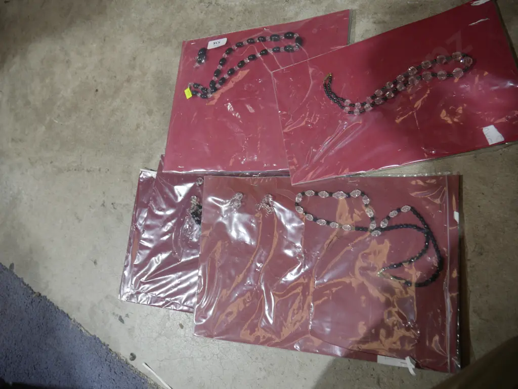 Beaded necklaces Image 1++