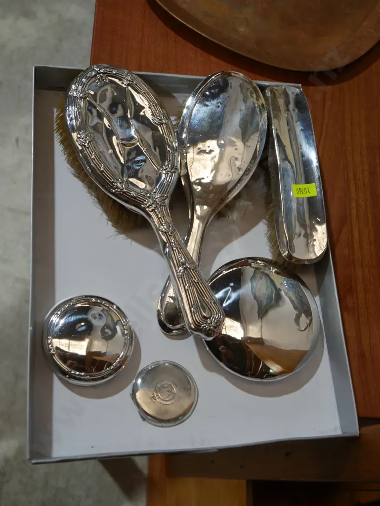 Sterling silver hair brushes etc Image 1++