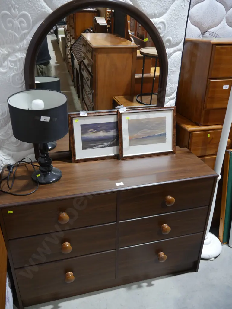 Mirror back Duchess Image 1++