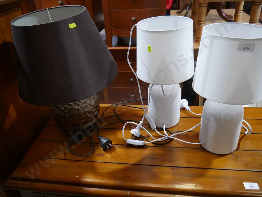 3 table lamps Image 1++