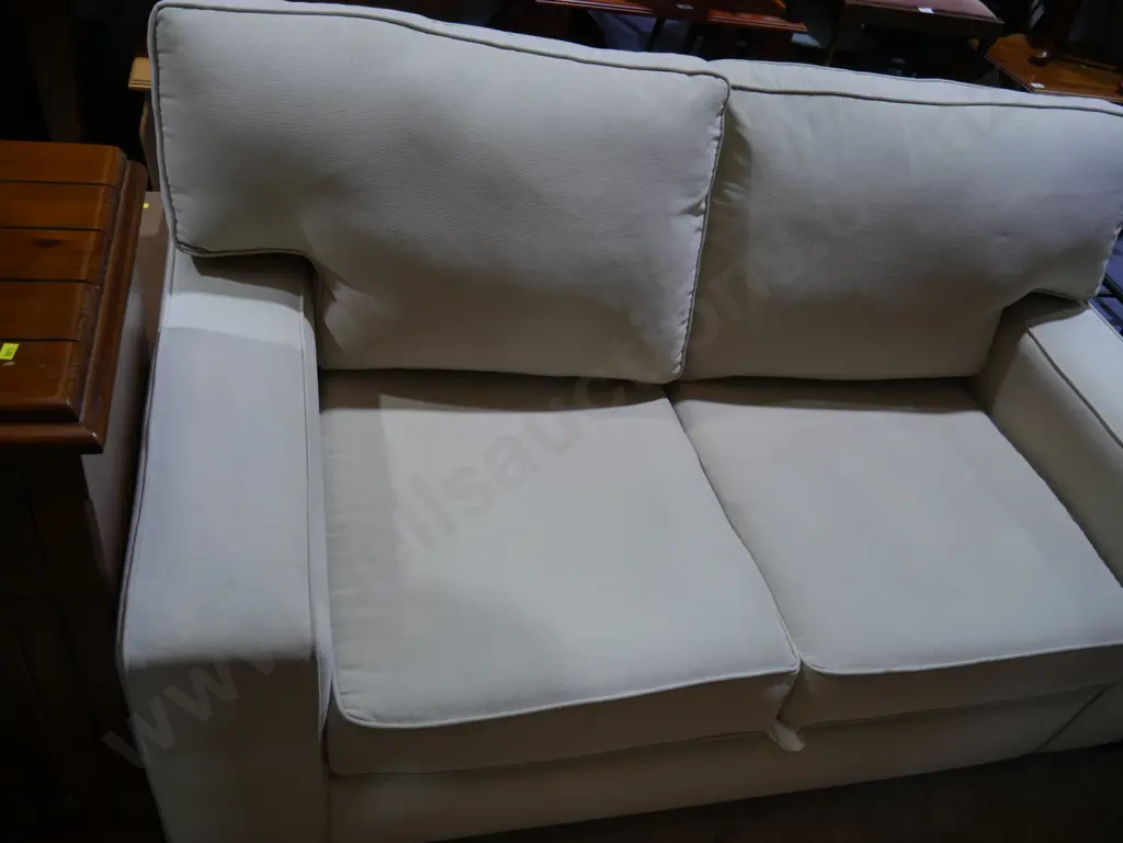 2 seater settee Image 1++
