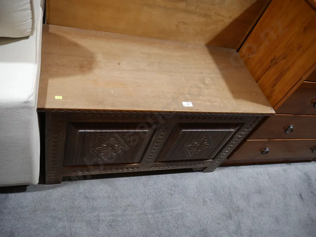 Wooden chest Image 1++