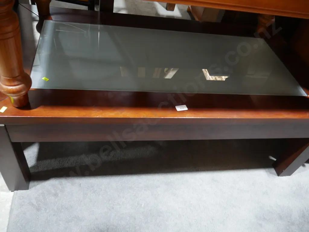 Glass top coffee table Image 1++