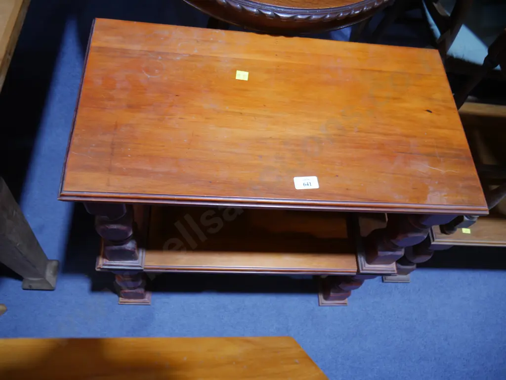 Pair of coffee tables Image 1++