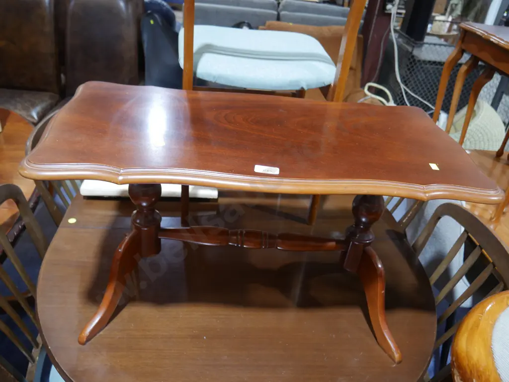 Coffee table Image 1++