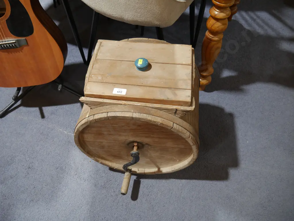 Old butter churn Image 1++
