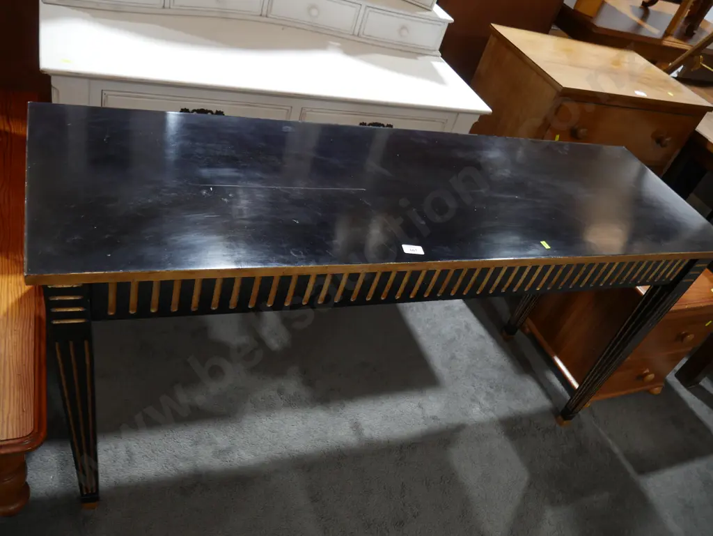 Hall table Image 1++