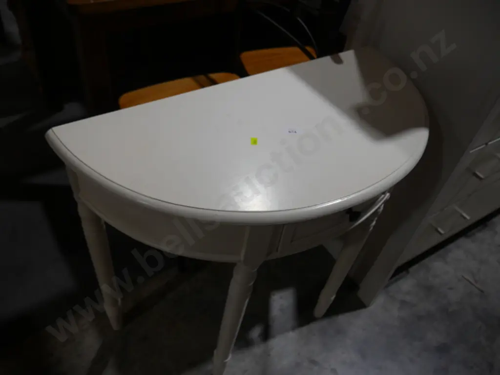 Hall table Image 1++