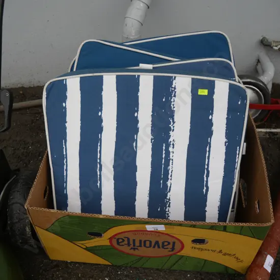 Outdoor cushions