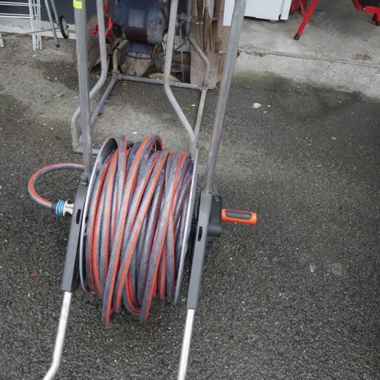 Hose reel and hose