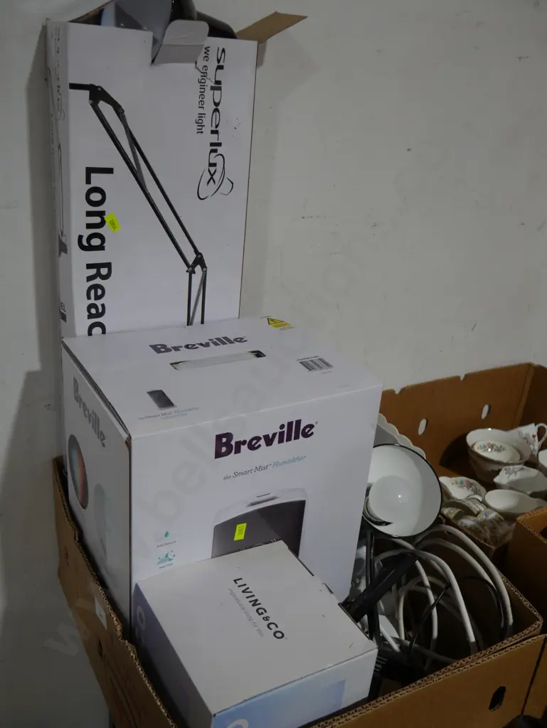 Lamp, humidifier etc Image 1++