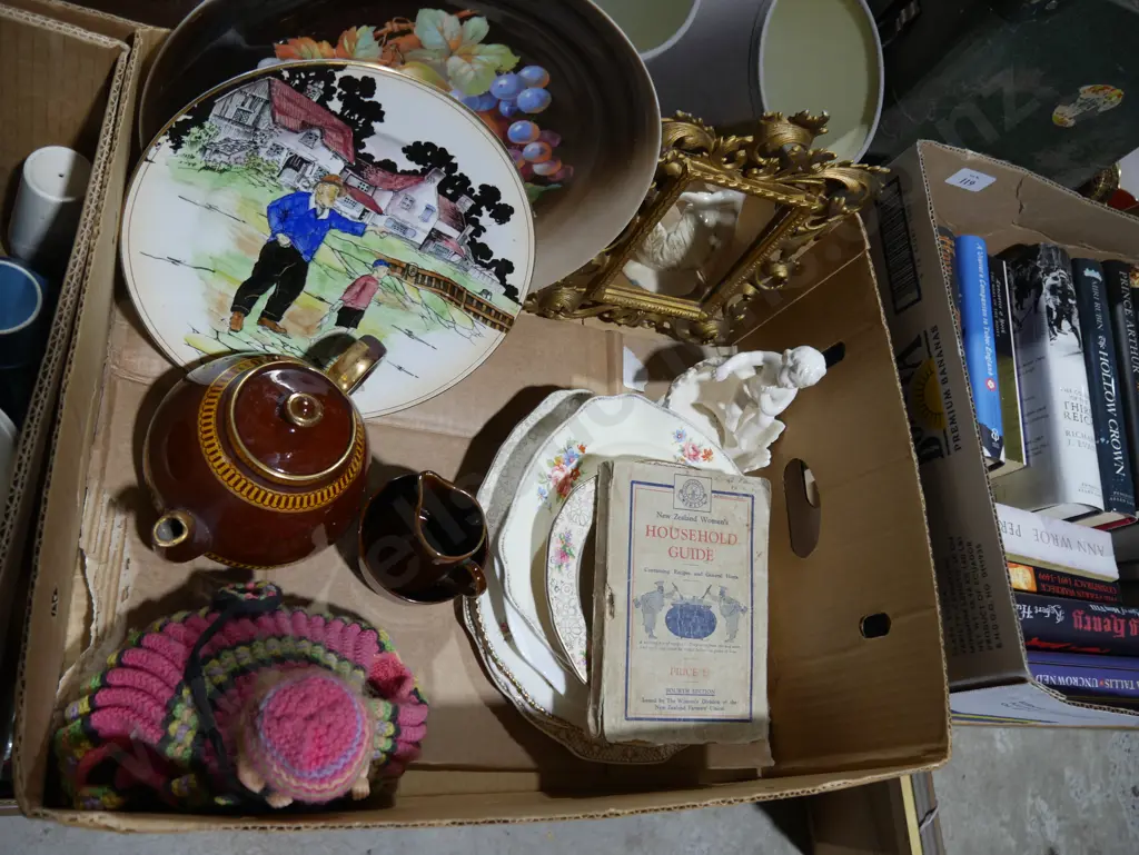 China, gilt frame mirror etc Image 1++