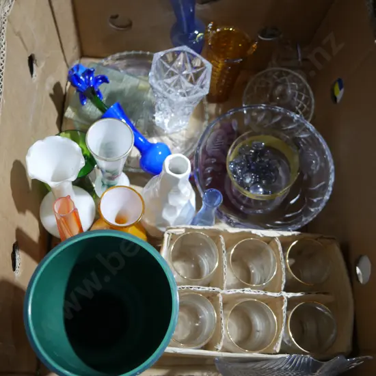 Vases, glassware