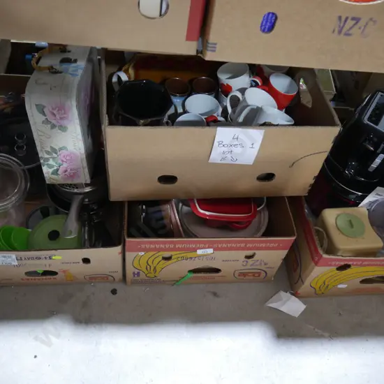 4 boxes kitchenware