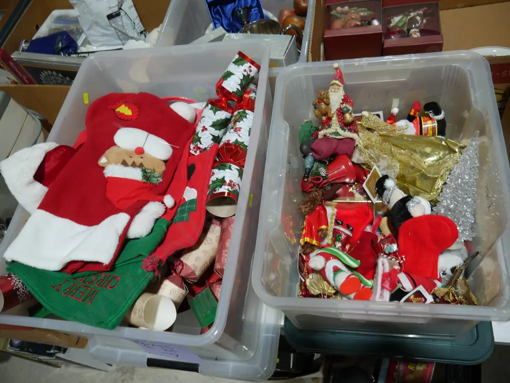 Two boxes of Christmas decorations Image 1++