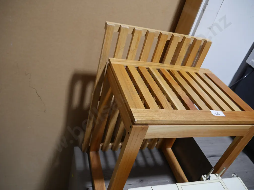 Wooden bath mat and shelf Image 1++