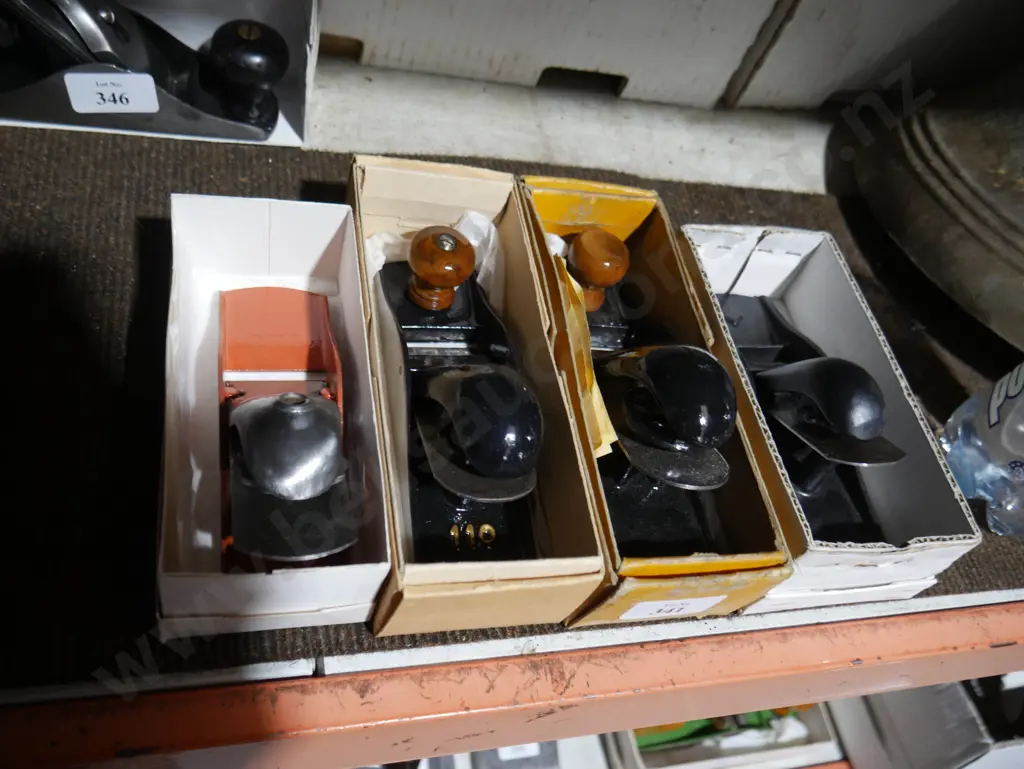 4 wood planes Image 1++