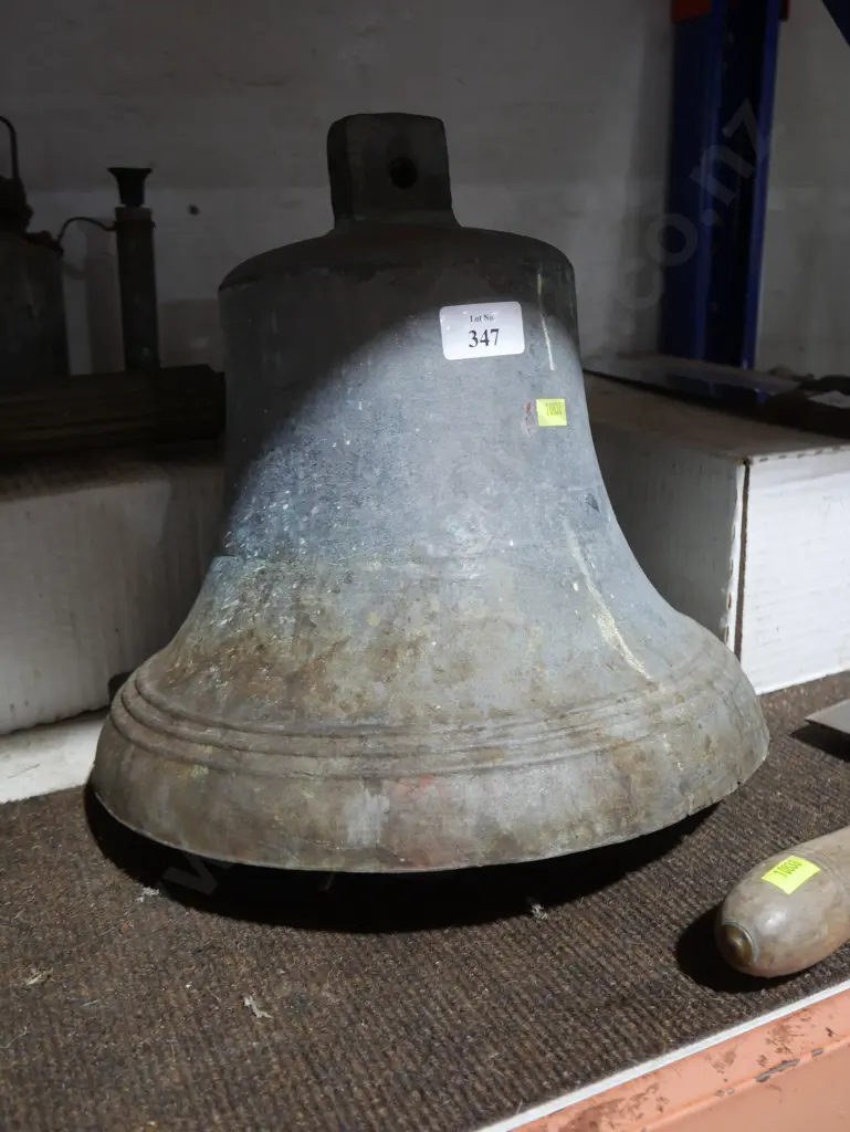 Large school bell Image 1++