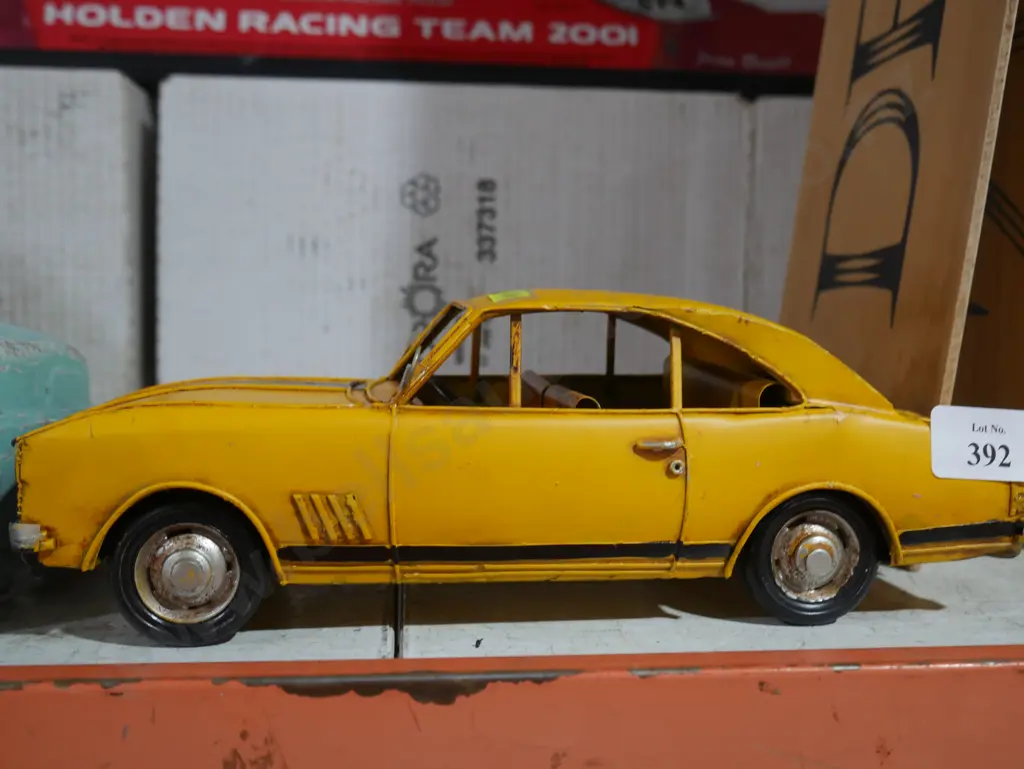 Model tin car Image 1++
