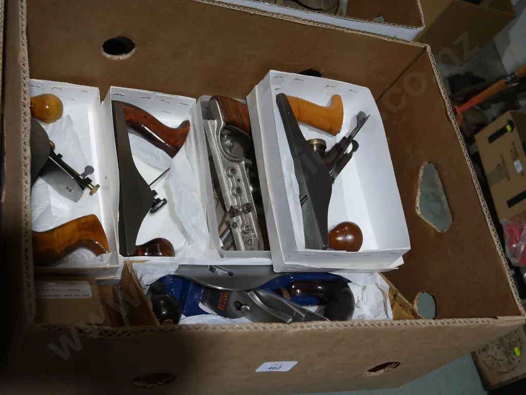 Assorted wood planes Image 1++