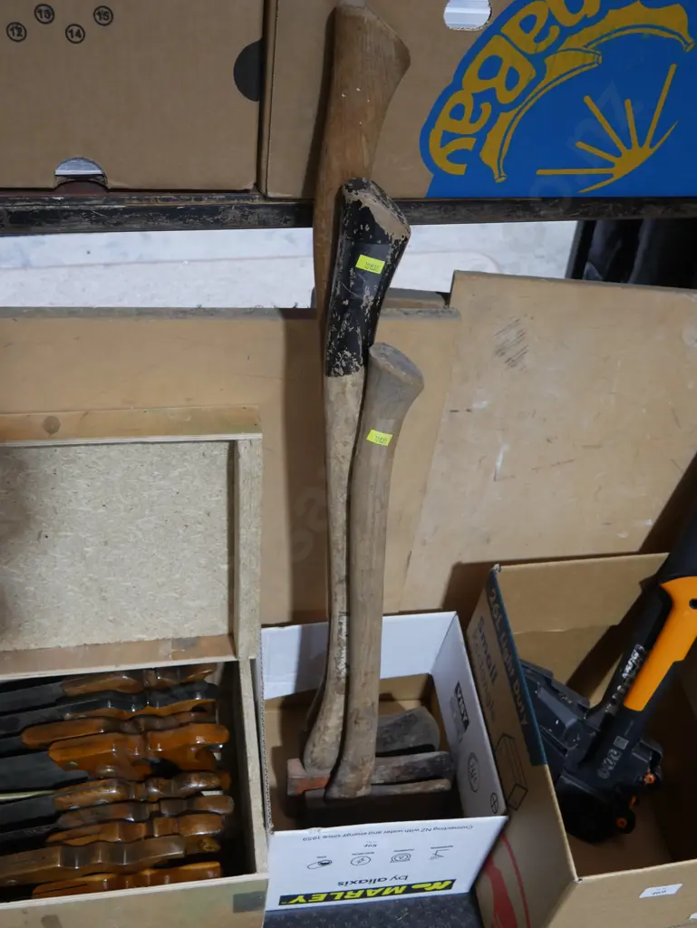 Three axes Image 1++