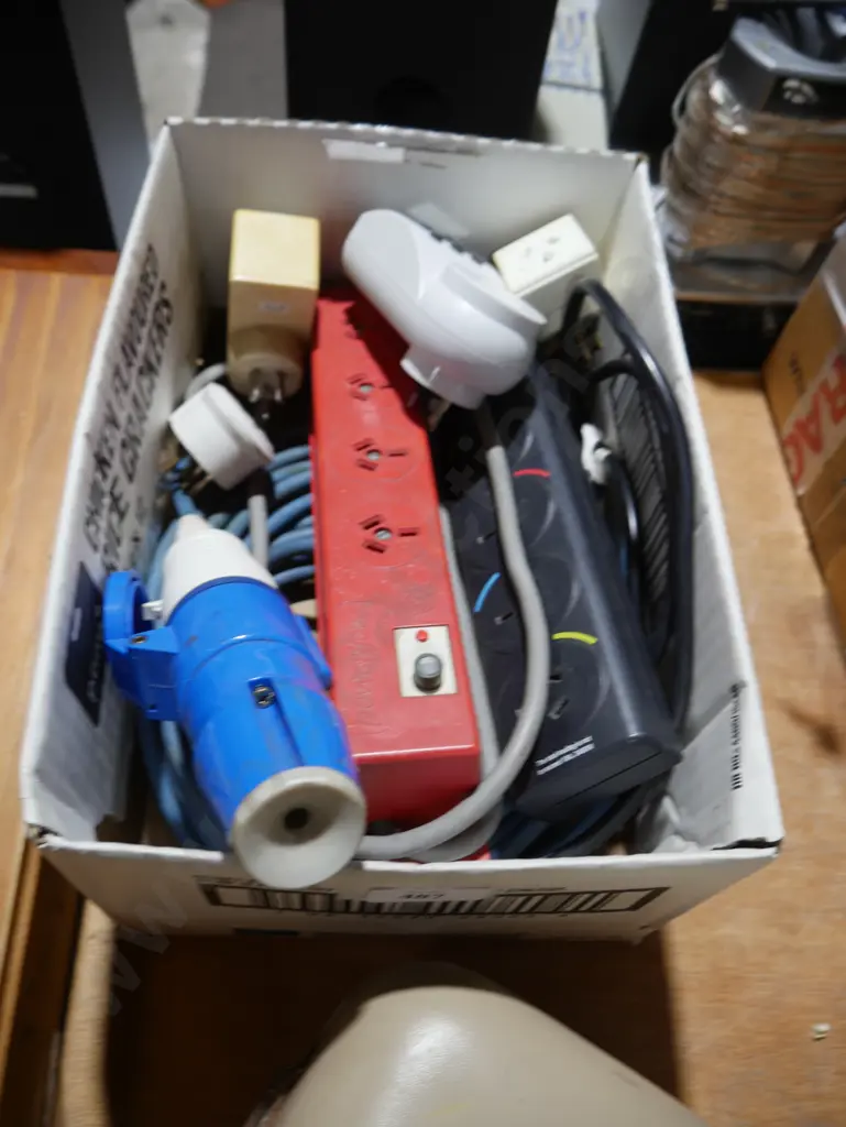 Multi plugs etc Image 1++