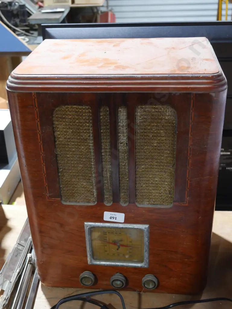 Valve radio Image 1++