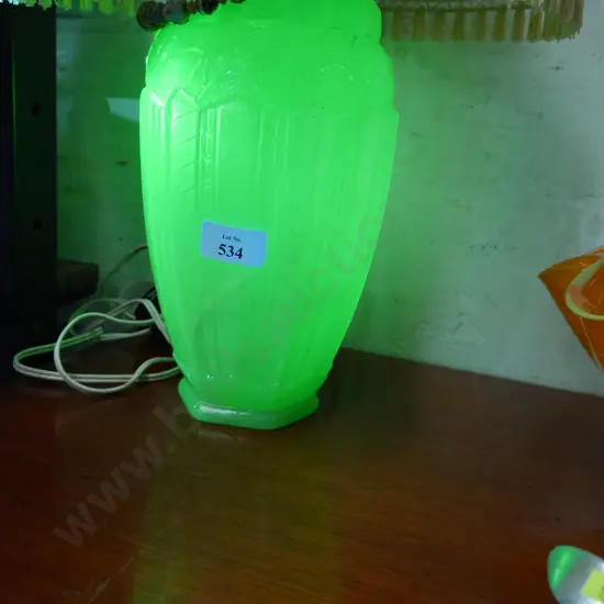 Uranium glass table lamp