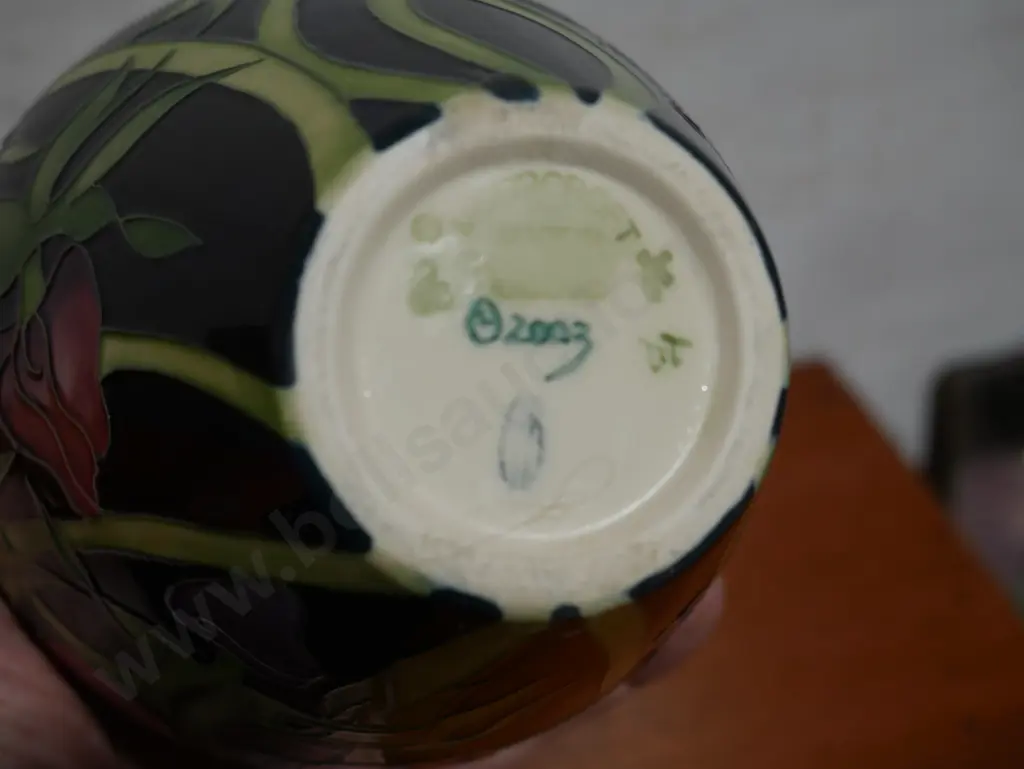 Moorcroft vase Image 1++