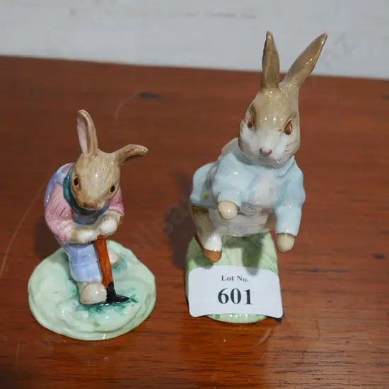 2 Beatrix potter bunny figurines