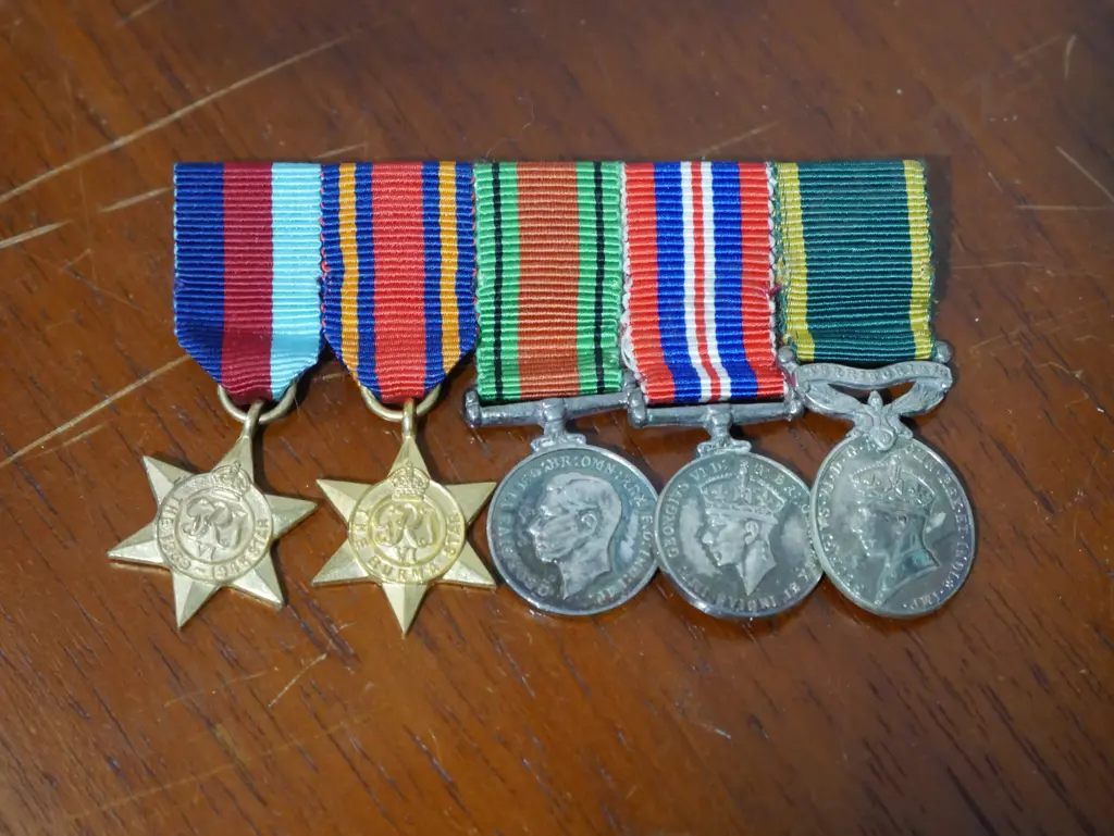 Military medals, epaulette Image 1++
