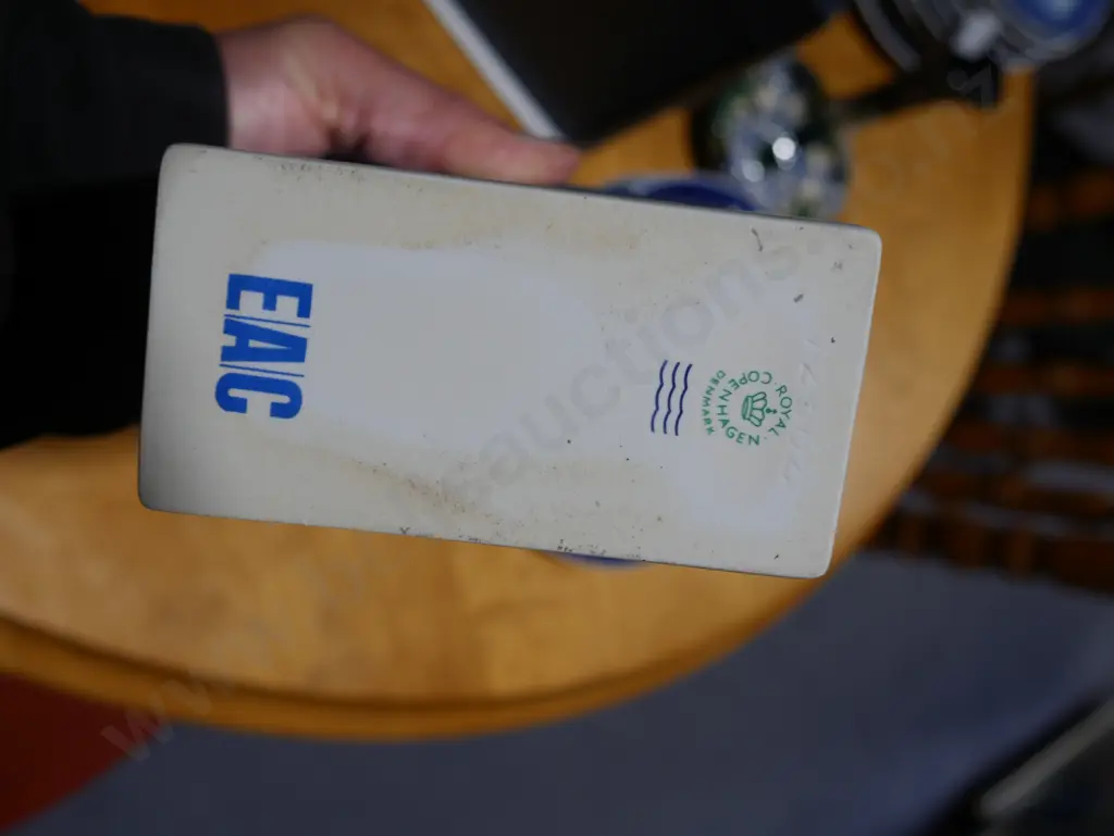 Royal Copenhagen decanter Image 1++