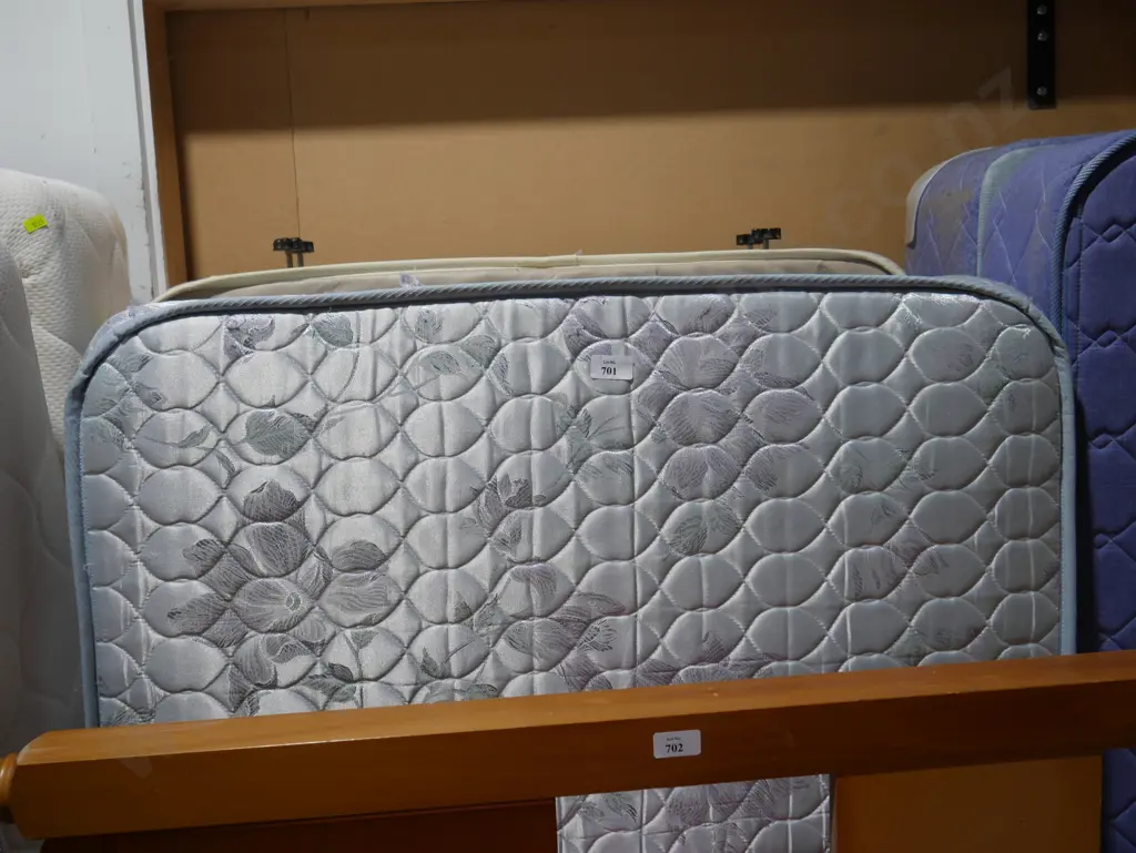 Single bed Image 1++