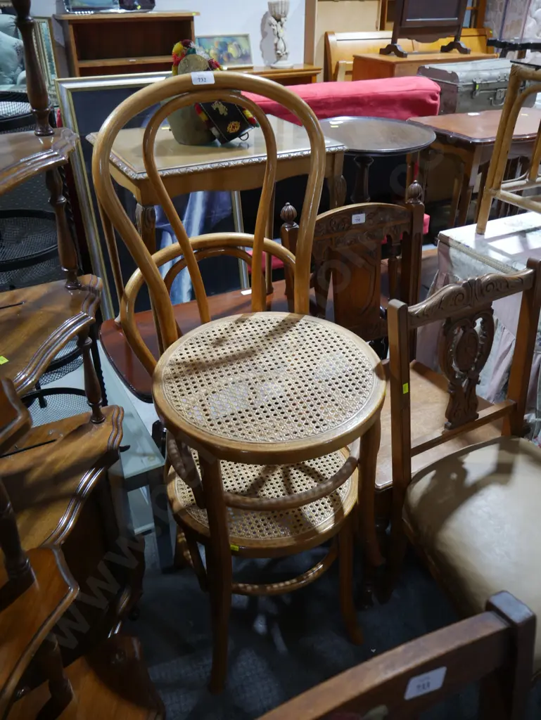 2 dining chairs Image 1++