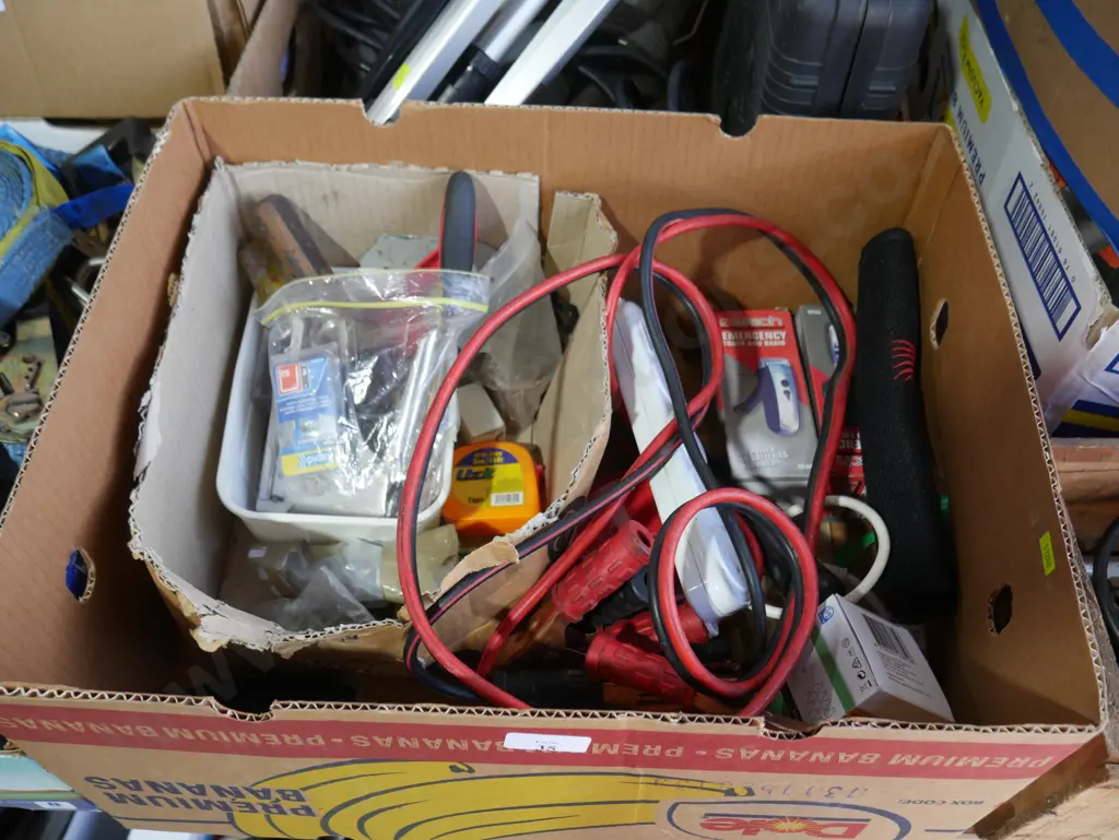 Jumper leads, tools etc Image 1++