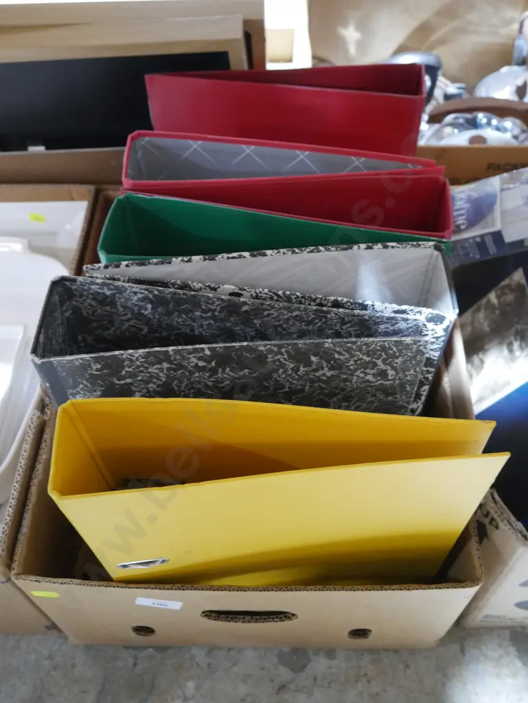 Lever arch files Image 1++