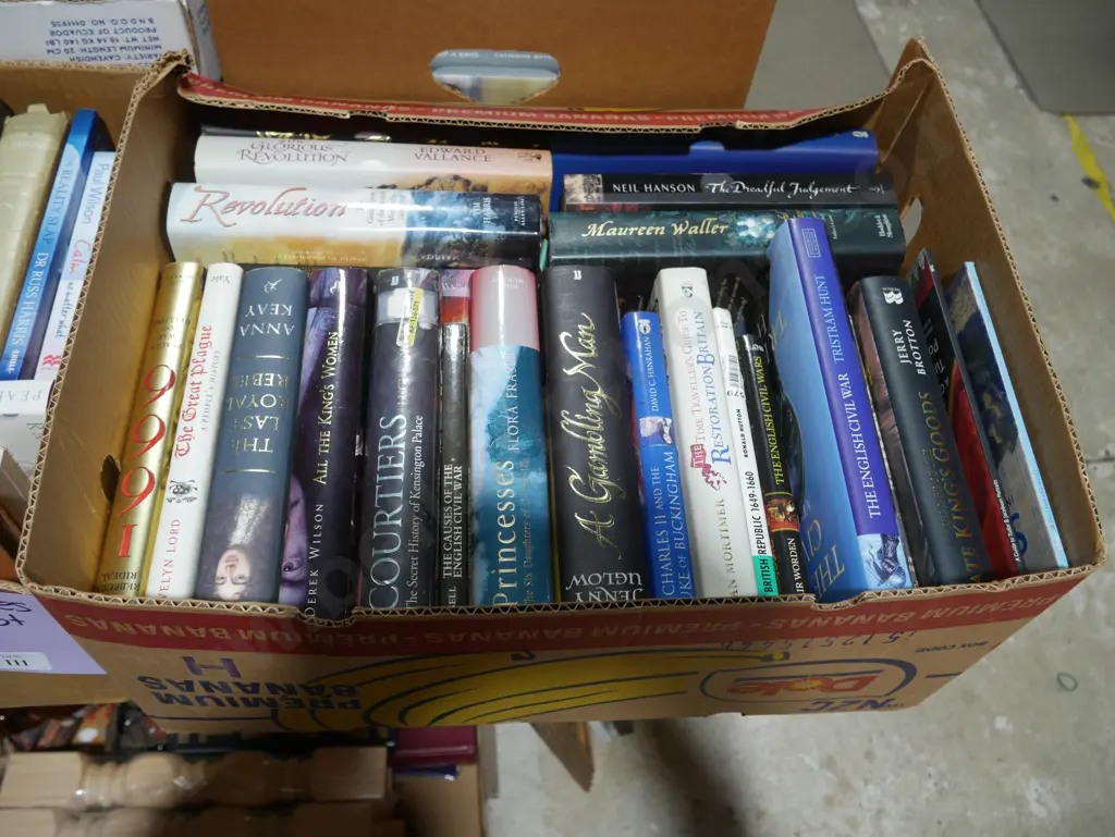 Two boxes of books Image 1++
