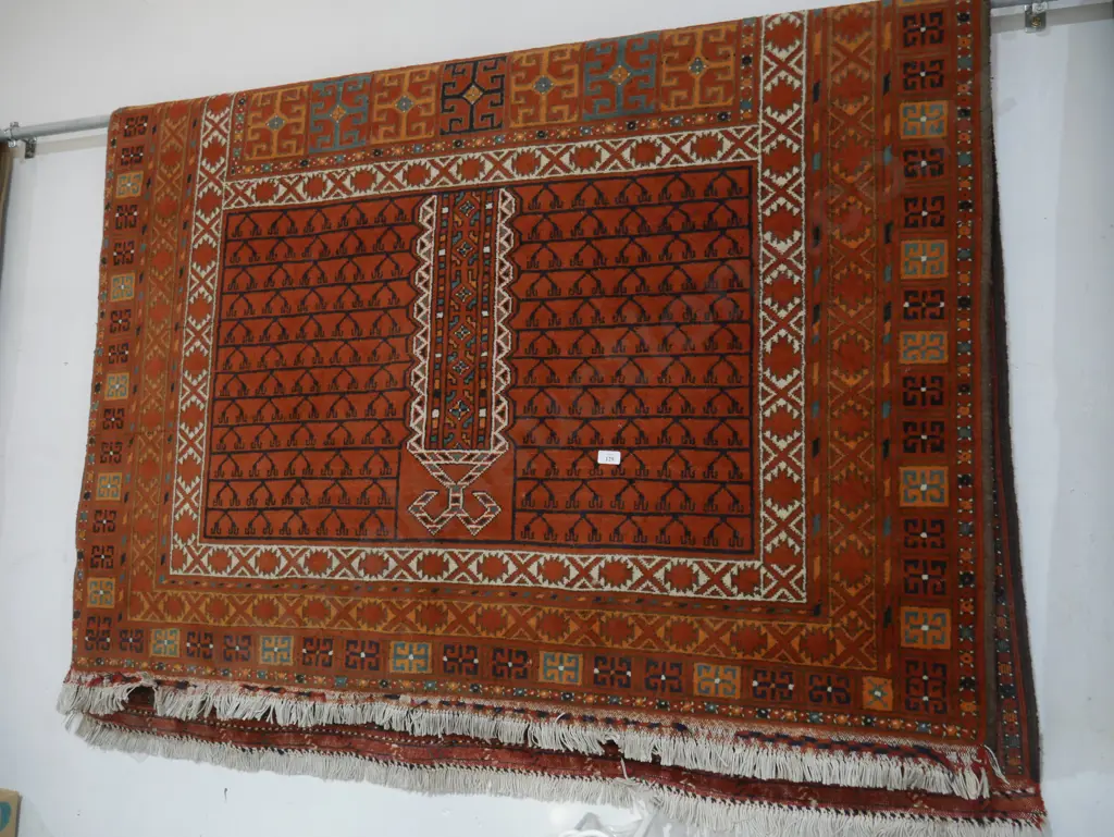 Hand knotted floor rug Image 1++