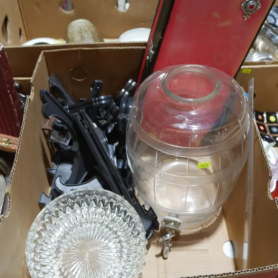 Plate display stands, port decanter