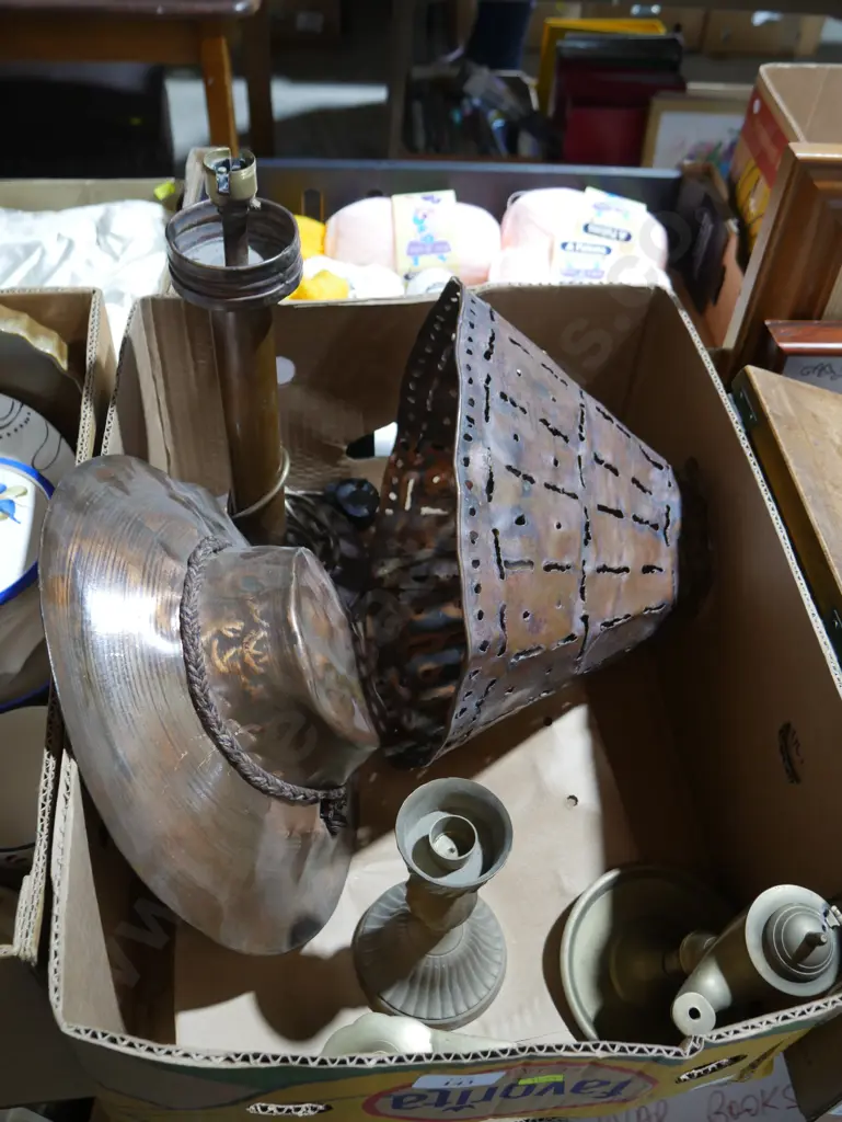 Copper lamp and shade, copper hat, brassware Image 1++