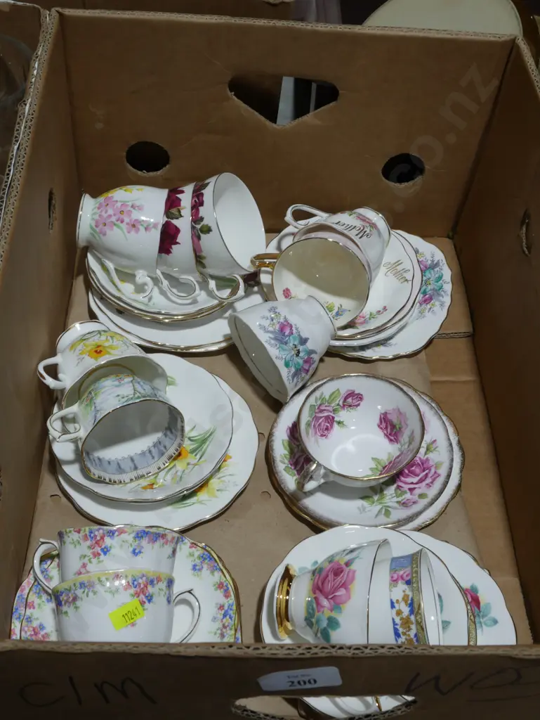 Assorted trios Image 1++