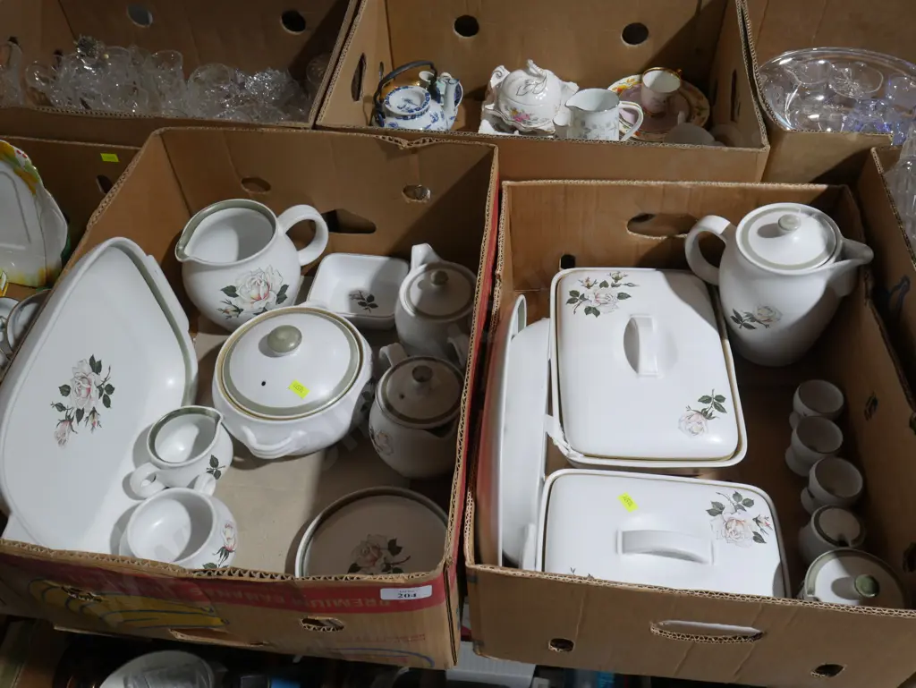 Two boxes of Denby pottery Image 1++