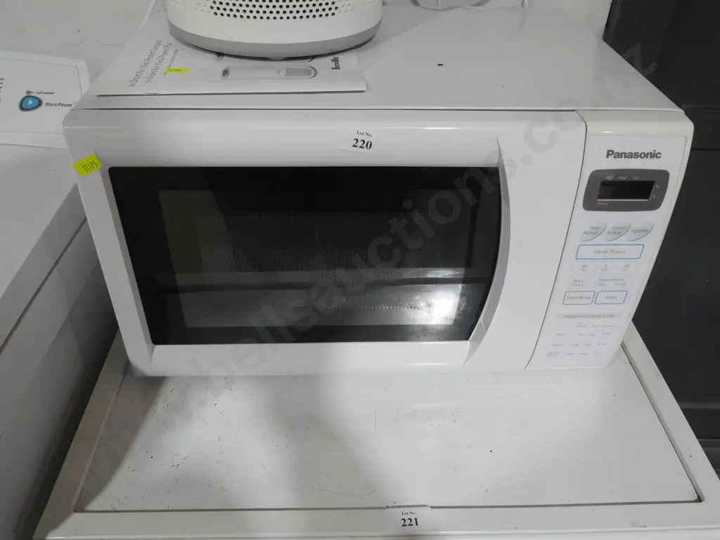Panasonic microwave Image 1++