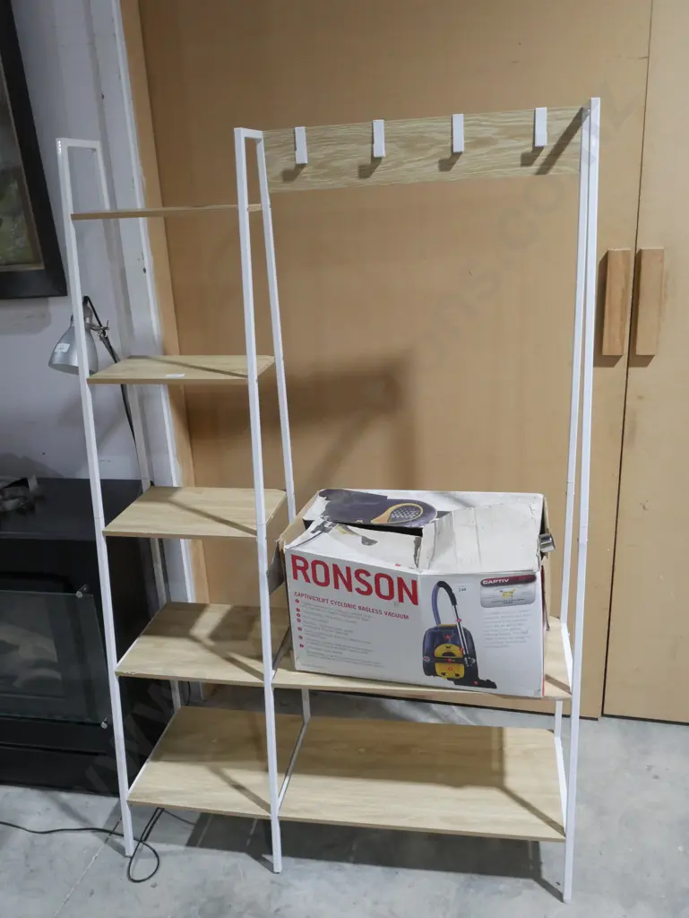 Shelf unit Image 1++