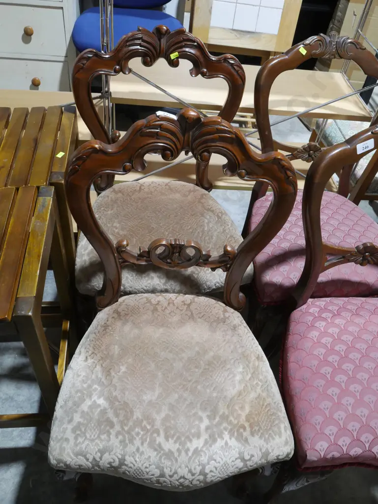 Two dining chairs Image 1++