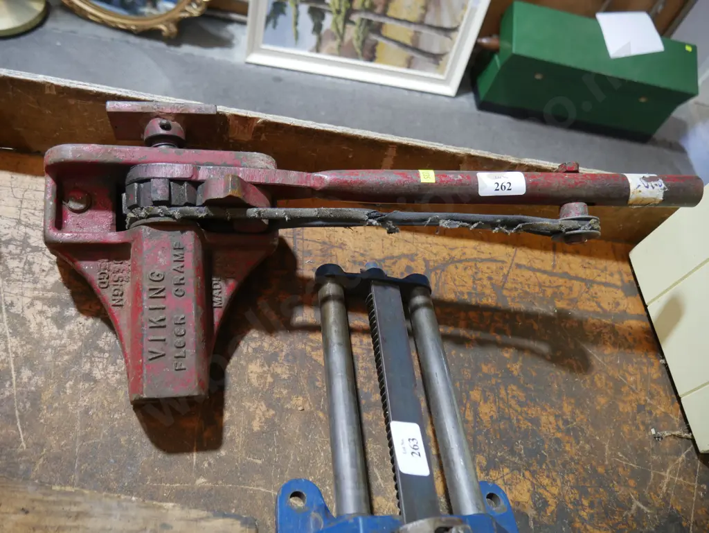 Viking floor crane Image 1++